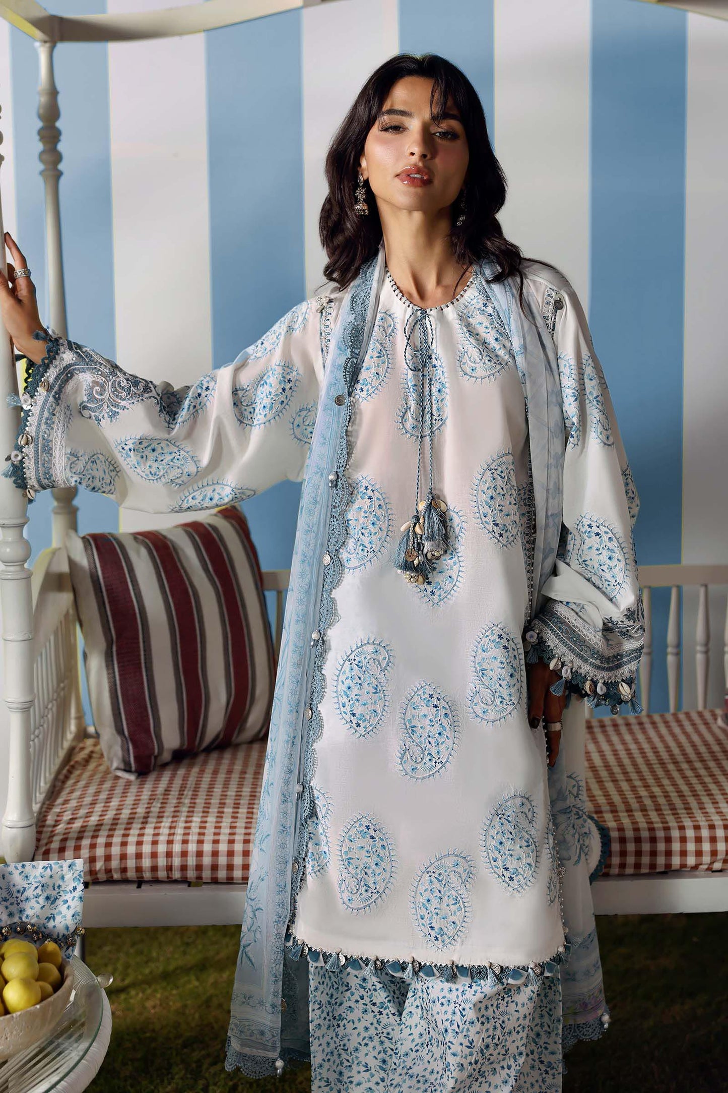 Maria.B M.PRINTS Embroidered Lawn 3 Piece Unstitched Suit – White & Blue (9A)