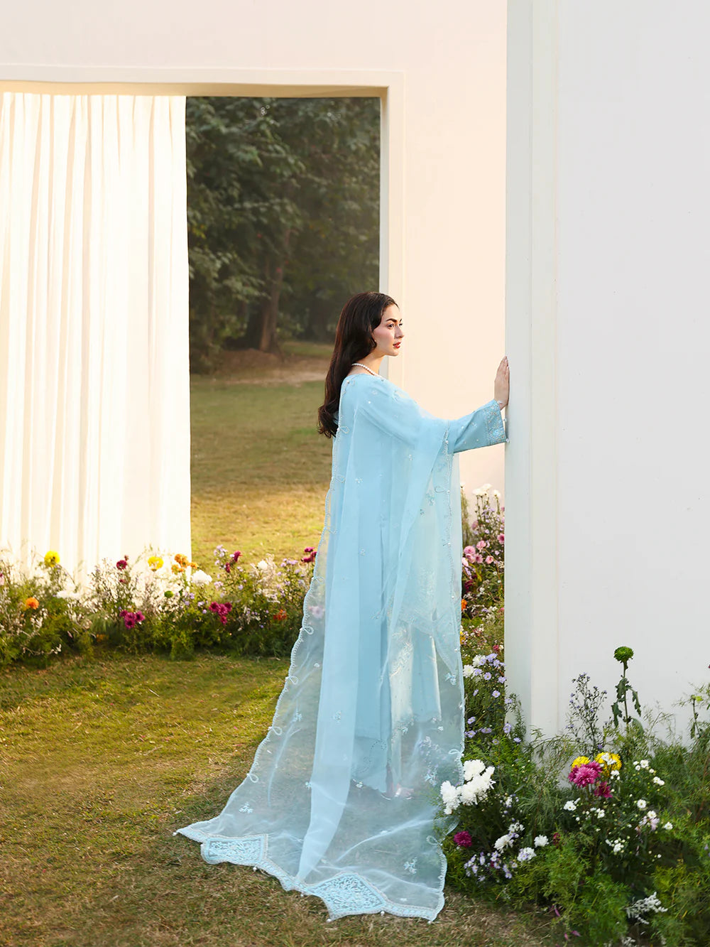 Janaan Premium Chikankari Jacquard 3-Piece Stitched suite (Daisy)