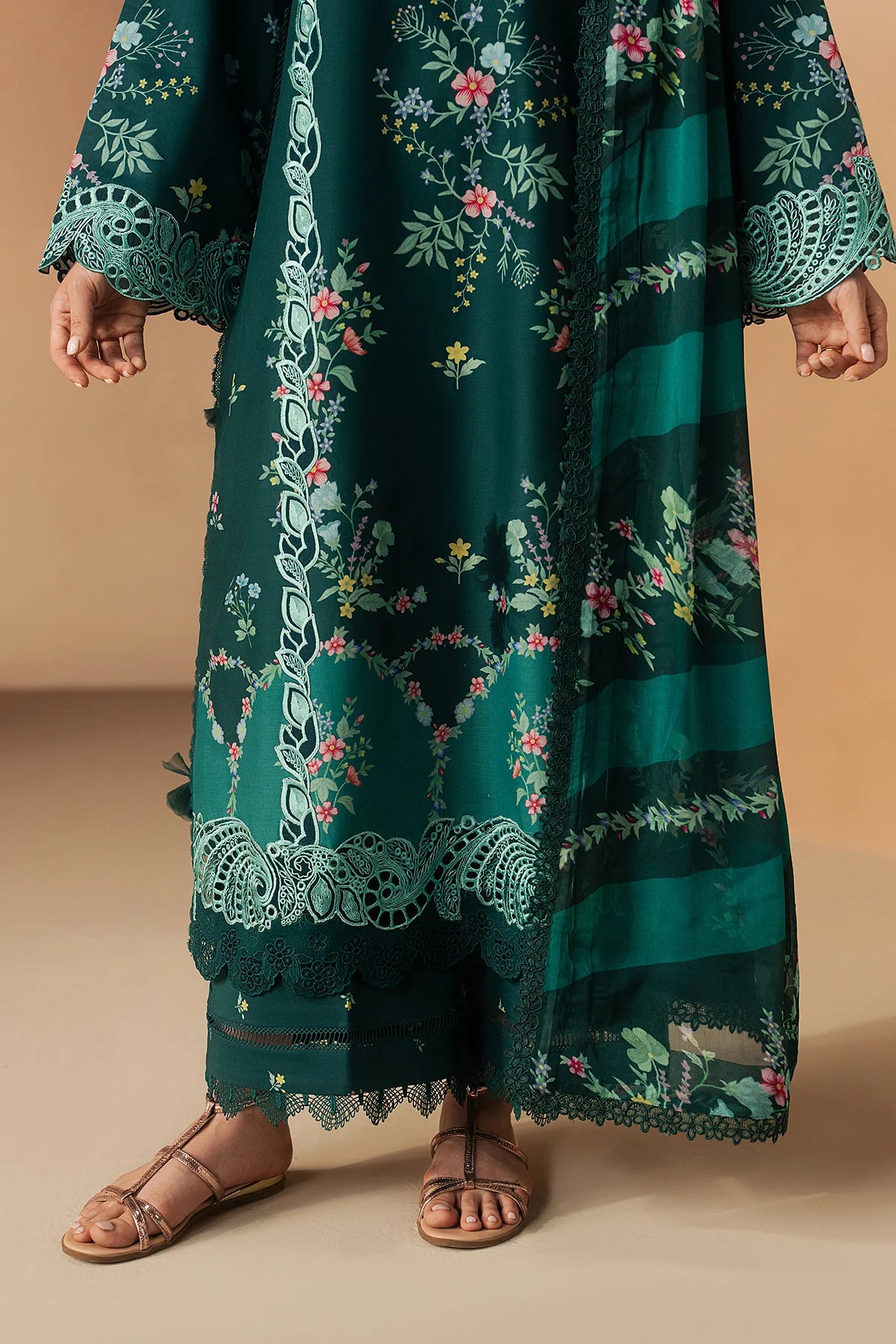 Afrozeh Haze A-Prints Printed Lawn Stitched 3 Piece Suit (Halo)