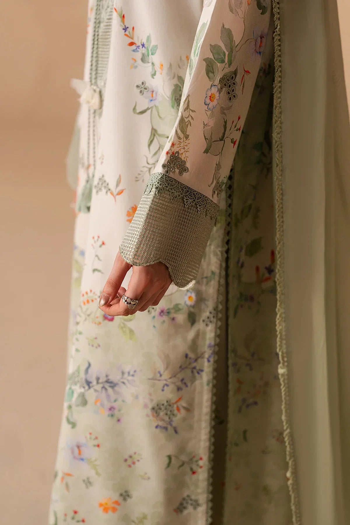 Afrozeh Haze A-Prints Printed Lawn Stitched 3 Piece Suit (Vesperd)