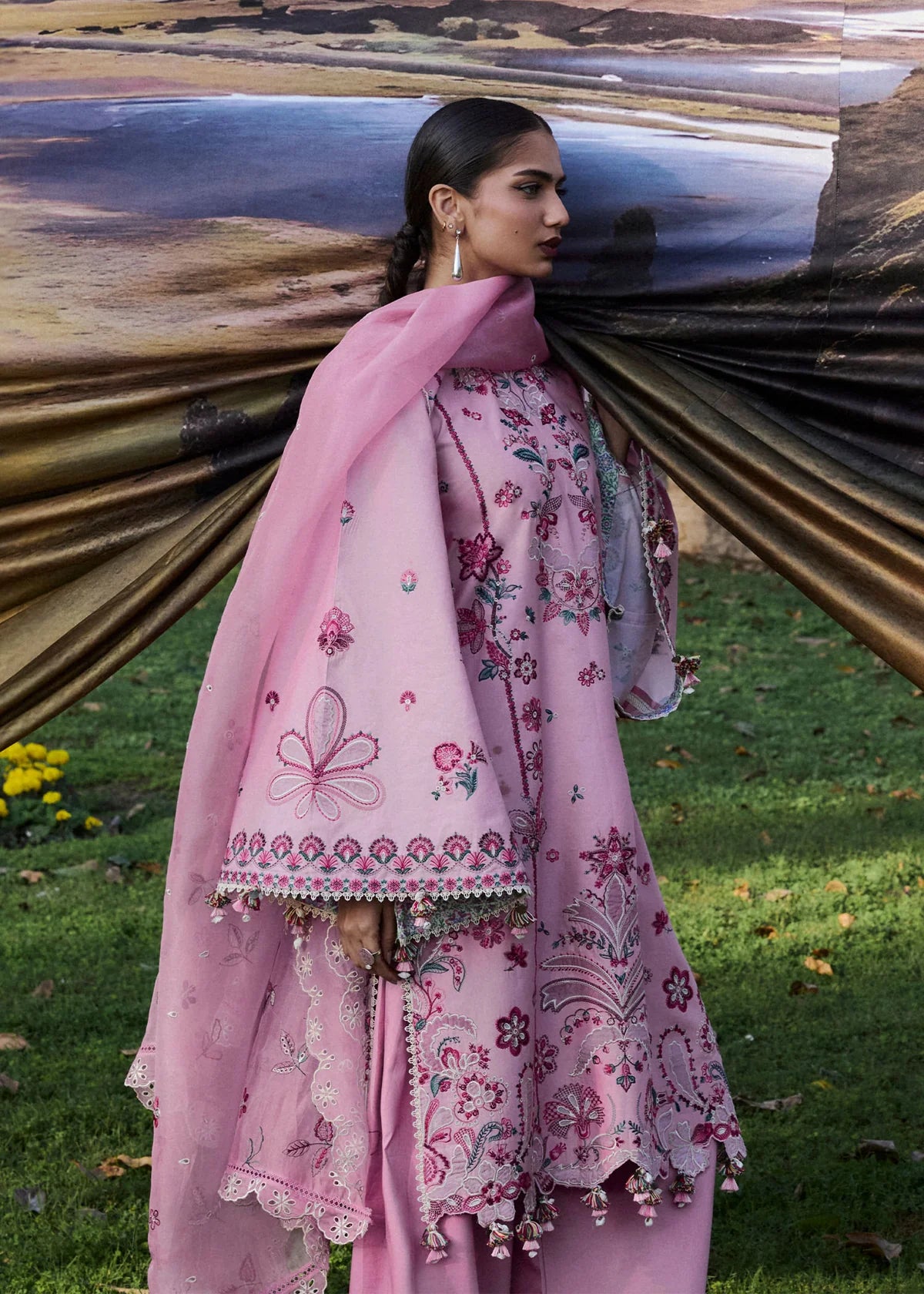Hussain Rehar by Zun - Embroidered Lawn 3 Piece Unstitched Suit – Lavender (Elfa)