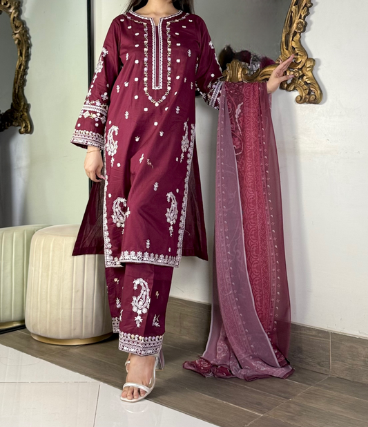 Amna khurram - Maroon Embroidered Stitched 3 Piece Suit