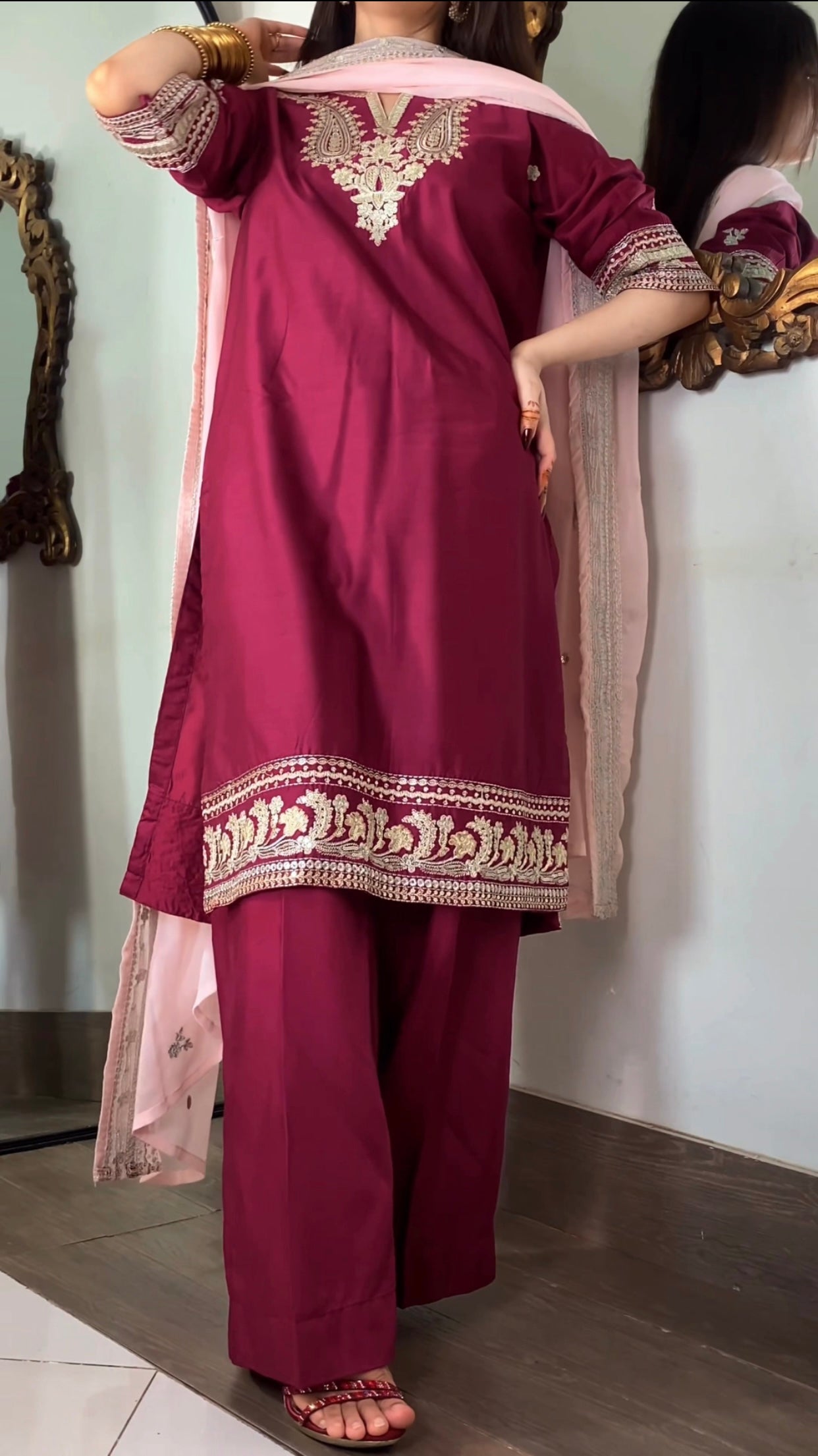 Amna Khurram Formal Collection – Viscose 3 Piece Suit with Embroidered Chiffon Dupatta