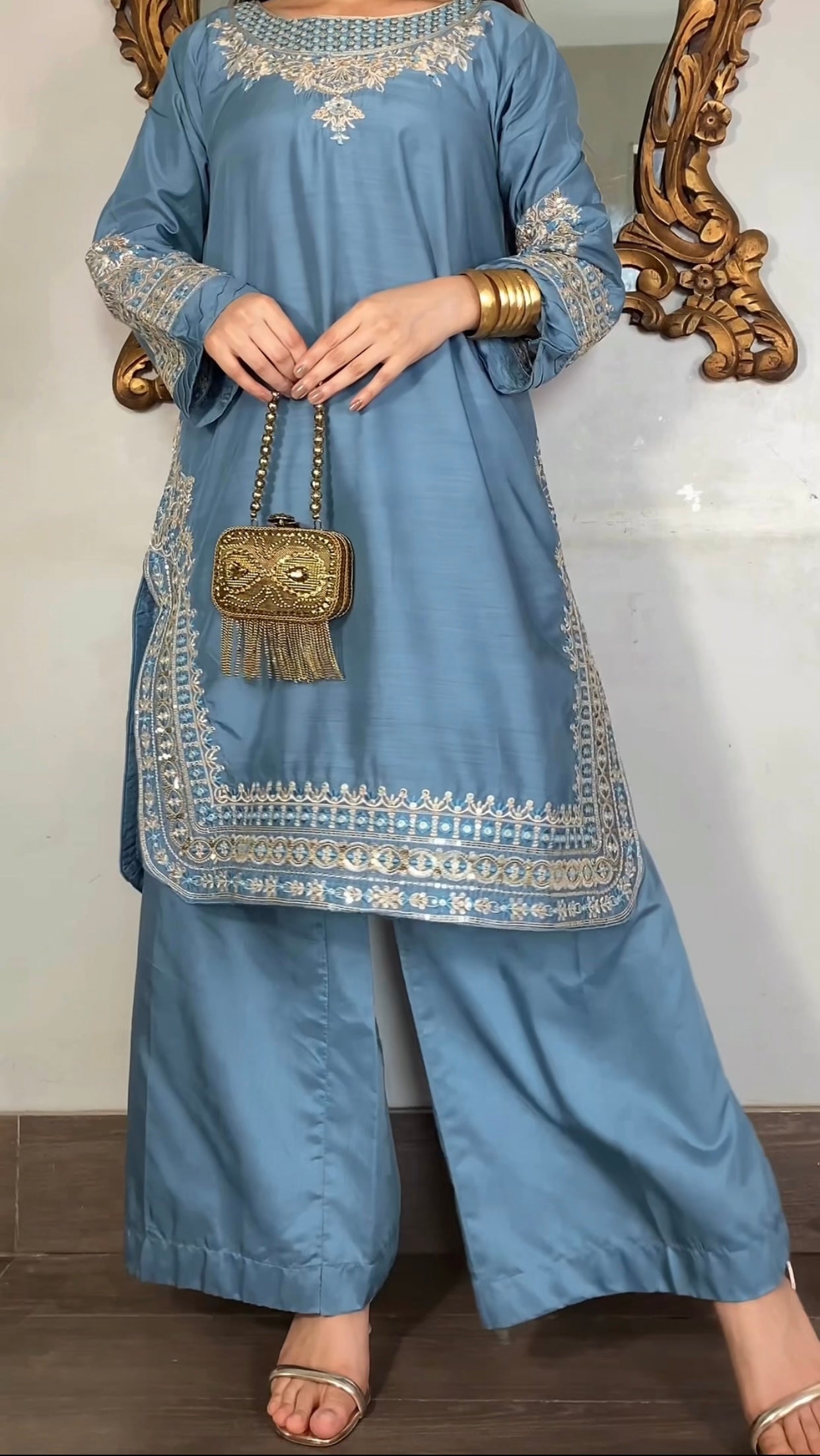 Amna Khurram Stitched 3 Piece Viscose Suit