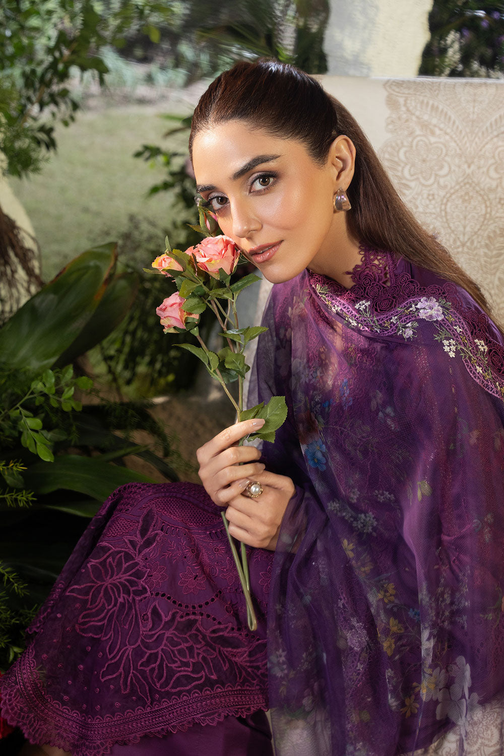 Sobia Nazir 2B Luxury Lawn 25'