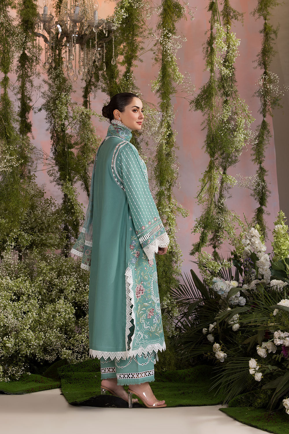 Sobia Nazir 5B Luxury Lawn 25'