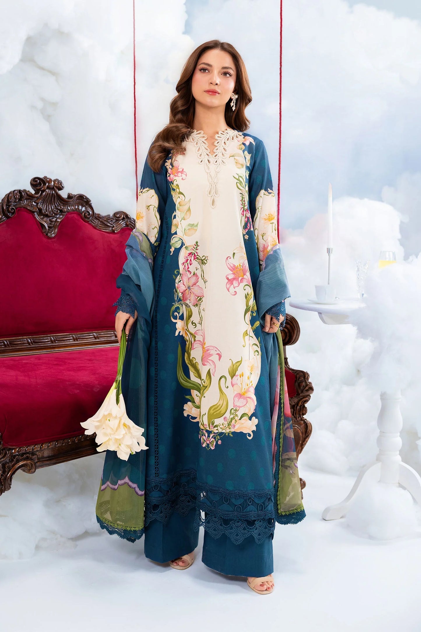 MariaB MBasics-Embroidered Lawn 3 Piece Unstitched Suit with Chiffon Dupatta (D05B)