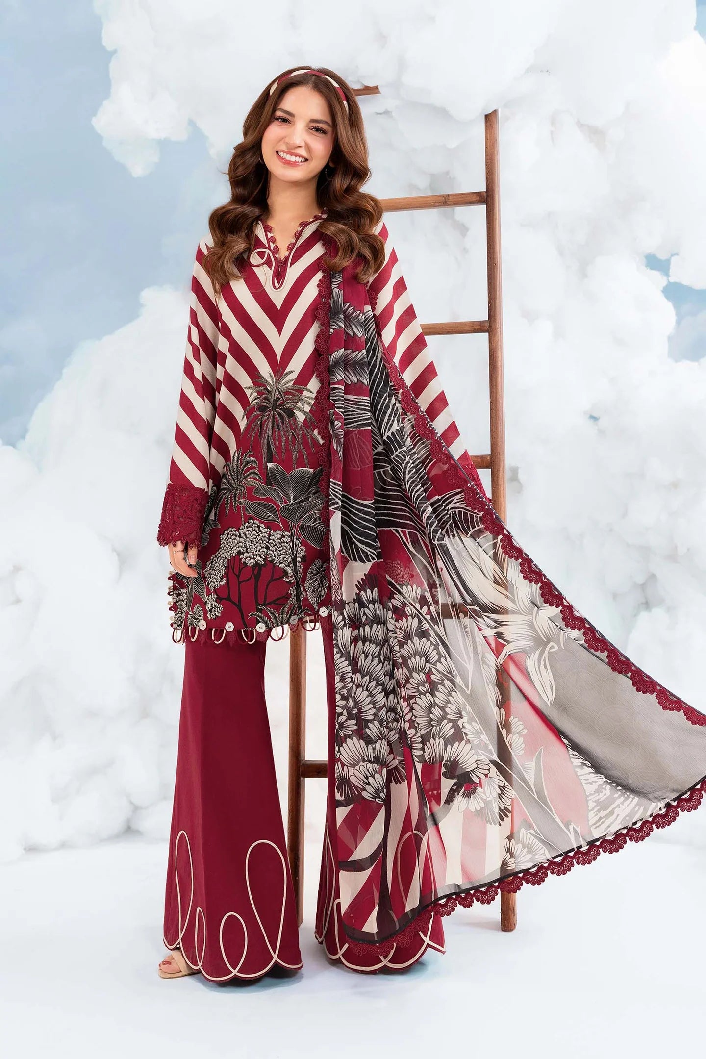 MariaB MBasics-Embroidered Lawn 3 Piece Unstitched Suit with Chiffon Dupatta (D08B)