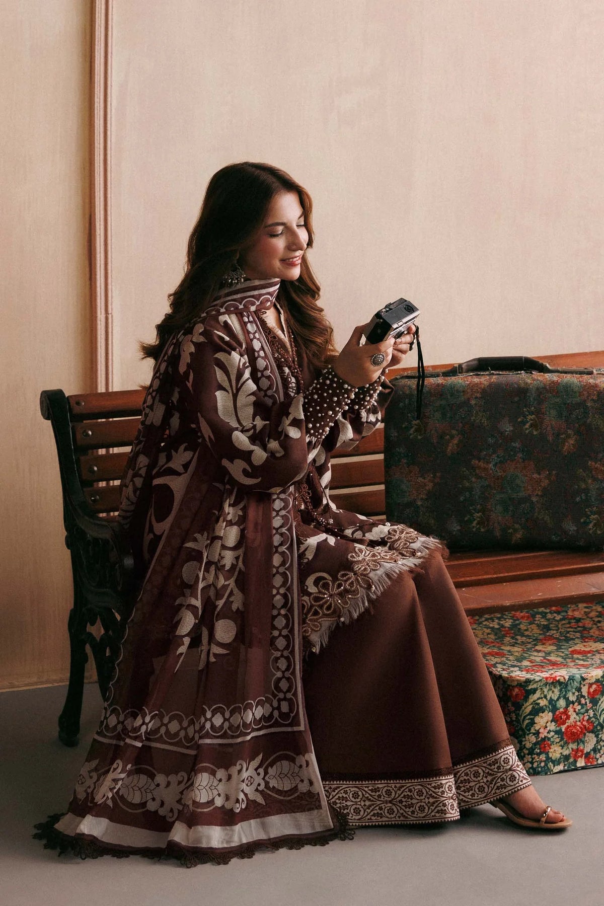 Maria.B M Basics 3 Piece Unstitched Embroidered Slub Khaddar Suit (4A)