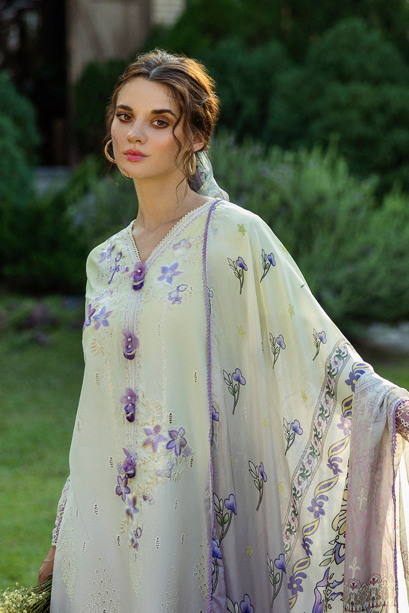 Mushq Gioia Solace Ombre Chikankari