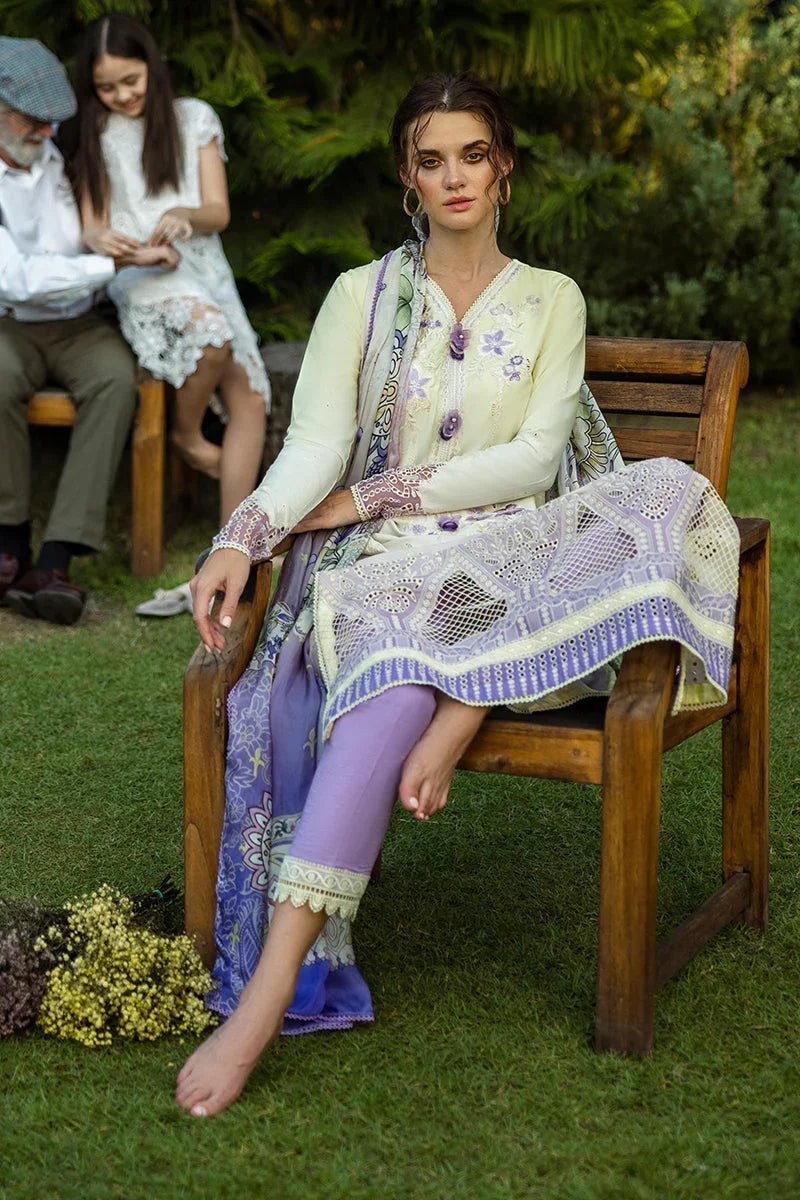 Mushq Gioia Solace Ombre Chikankari
