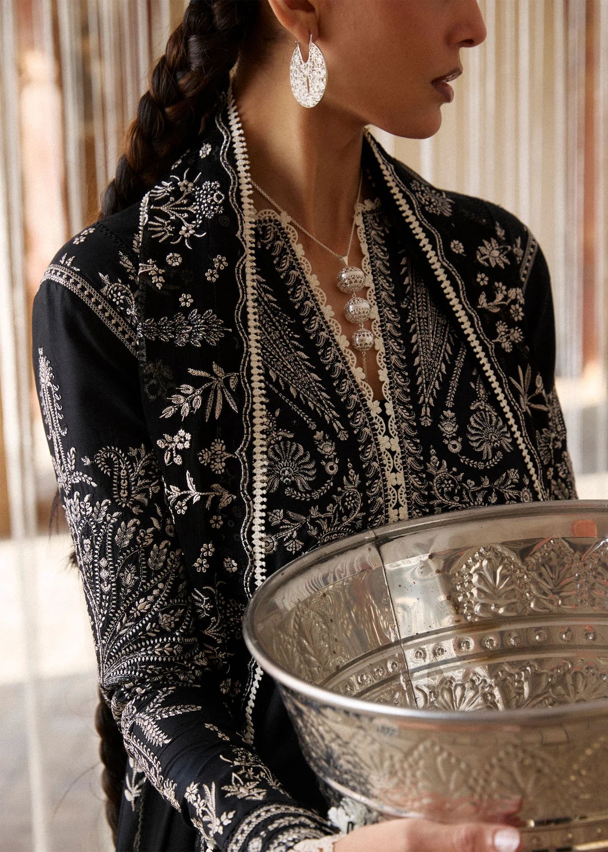 Hussain Rehar by Zun - Embroidered Lawn 3 Piece Unstitched Suit – Black (Meshki)