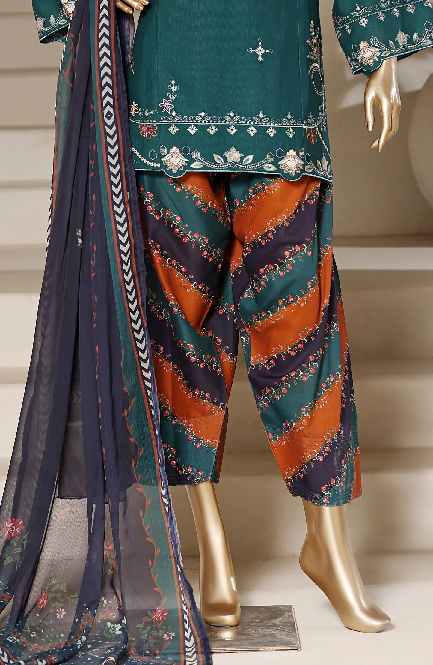 Sadabahar Eclair Embroidered Lawn Stitched 3 Piece Suit