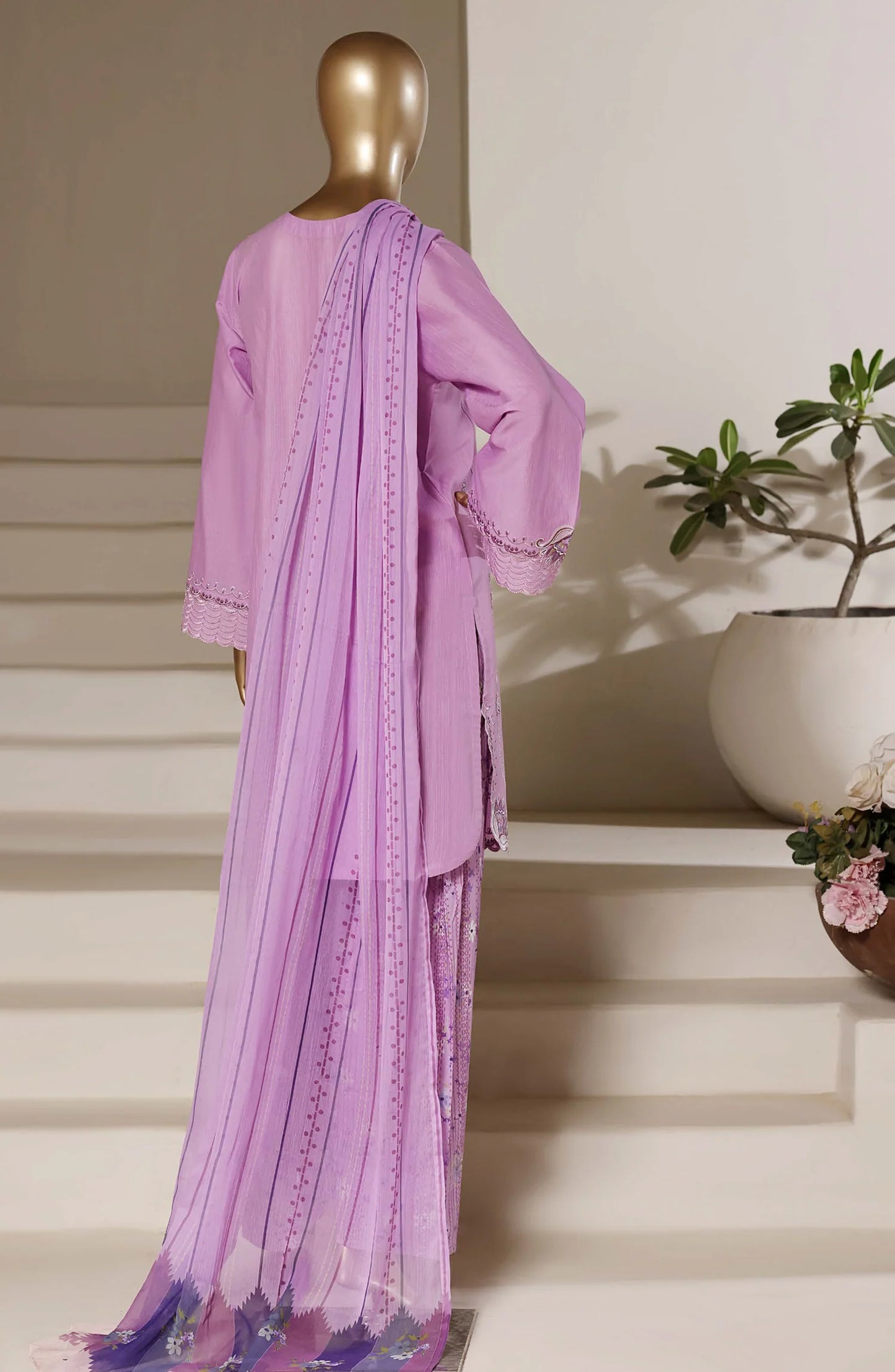 Sadabahar Eclair Embroidered Lawn Stitched 3 Piece Suit