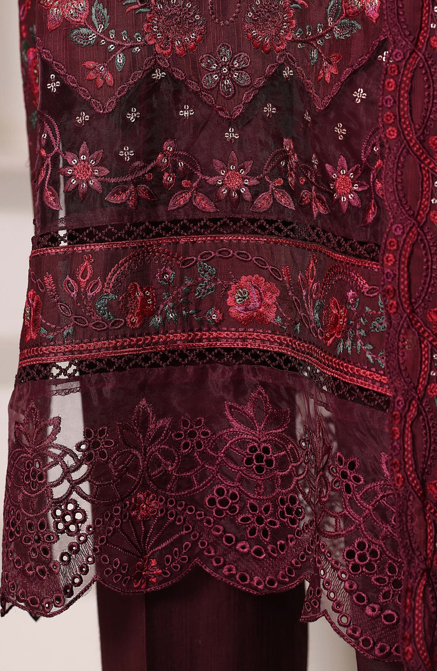Sadabahar Luxury Embroidered Formal Stitched 3 Piece Suit – D-06 (Maroon)