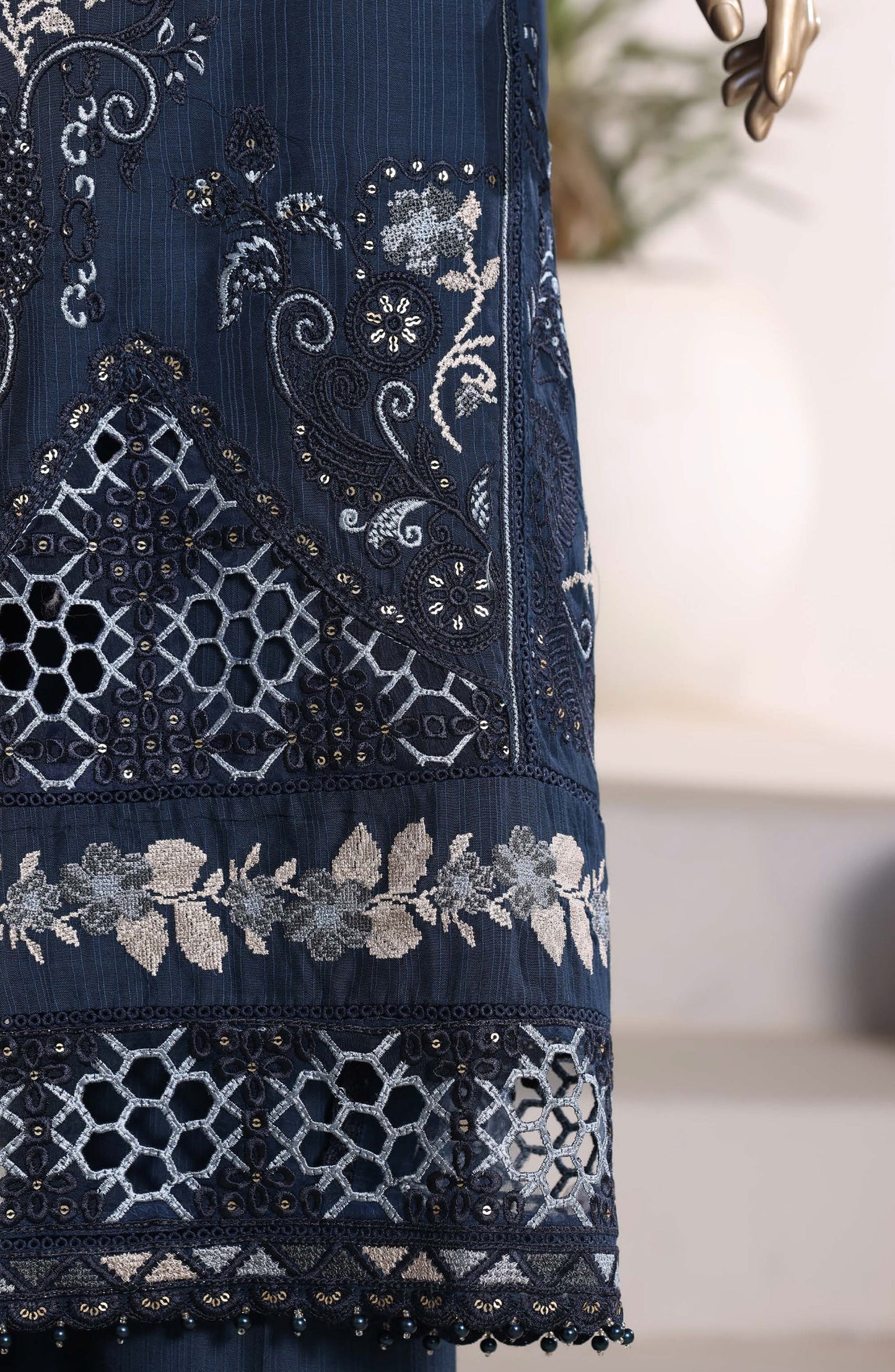 Sadabahar Luxury Embroidered Formal Stitched 3 Piece Suit – D-03 (Blue)