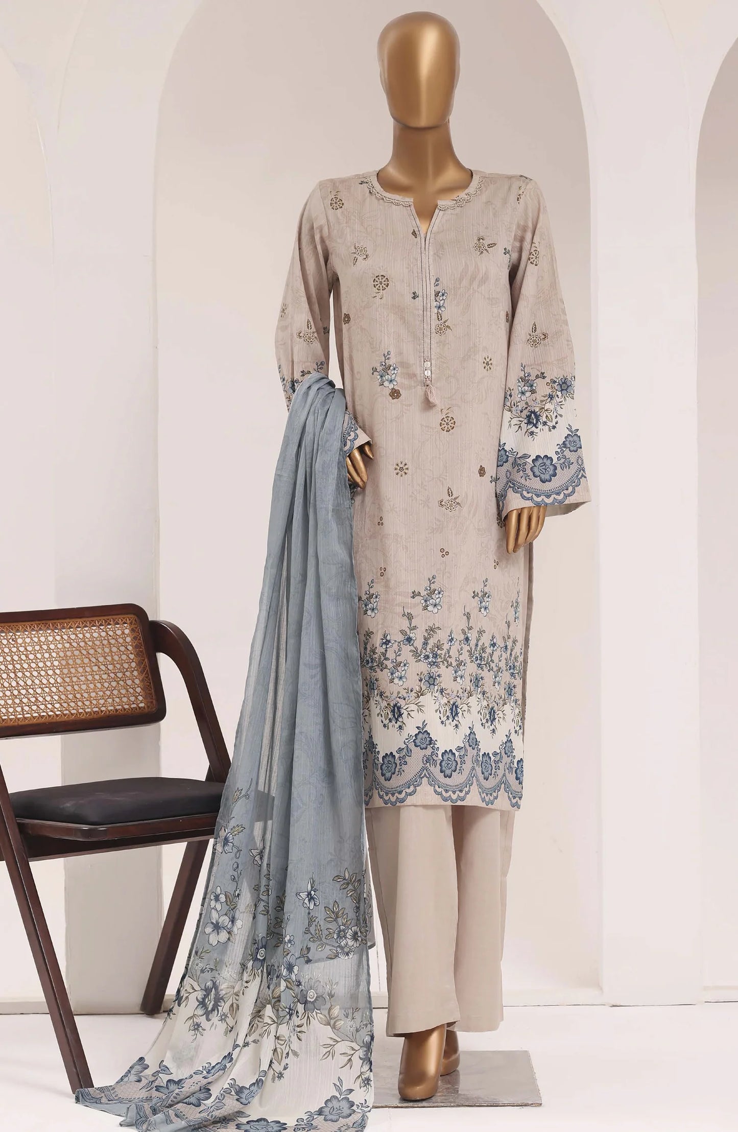 Sadabahar Printed Lawn Stitched 3 Piece Suit (D-04)