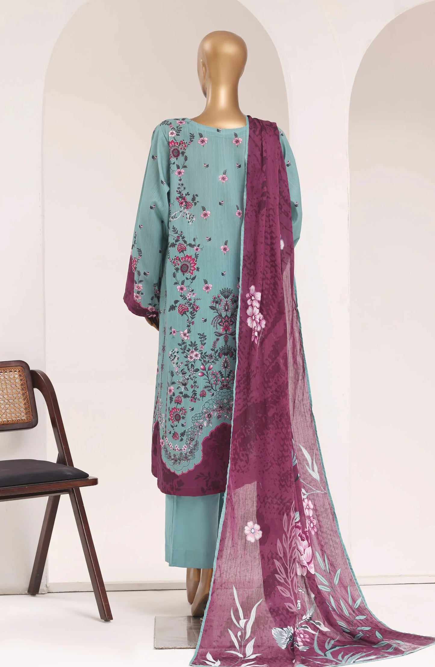 Sadabahar Printed Lawn Stitched 3 Piece Suit (D-01)