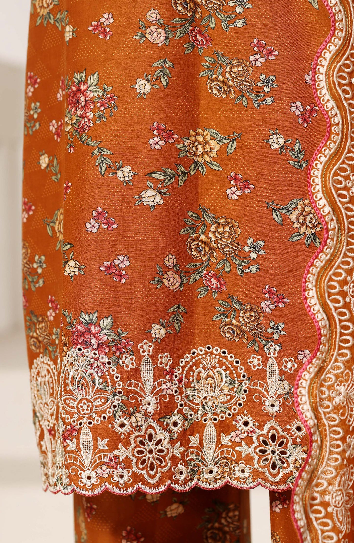 Sadabahar Regal Embroidered Lawn Stitched 3 Piece Suit
