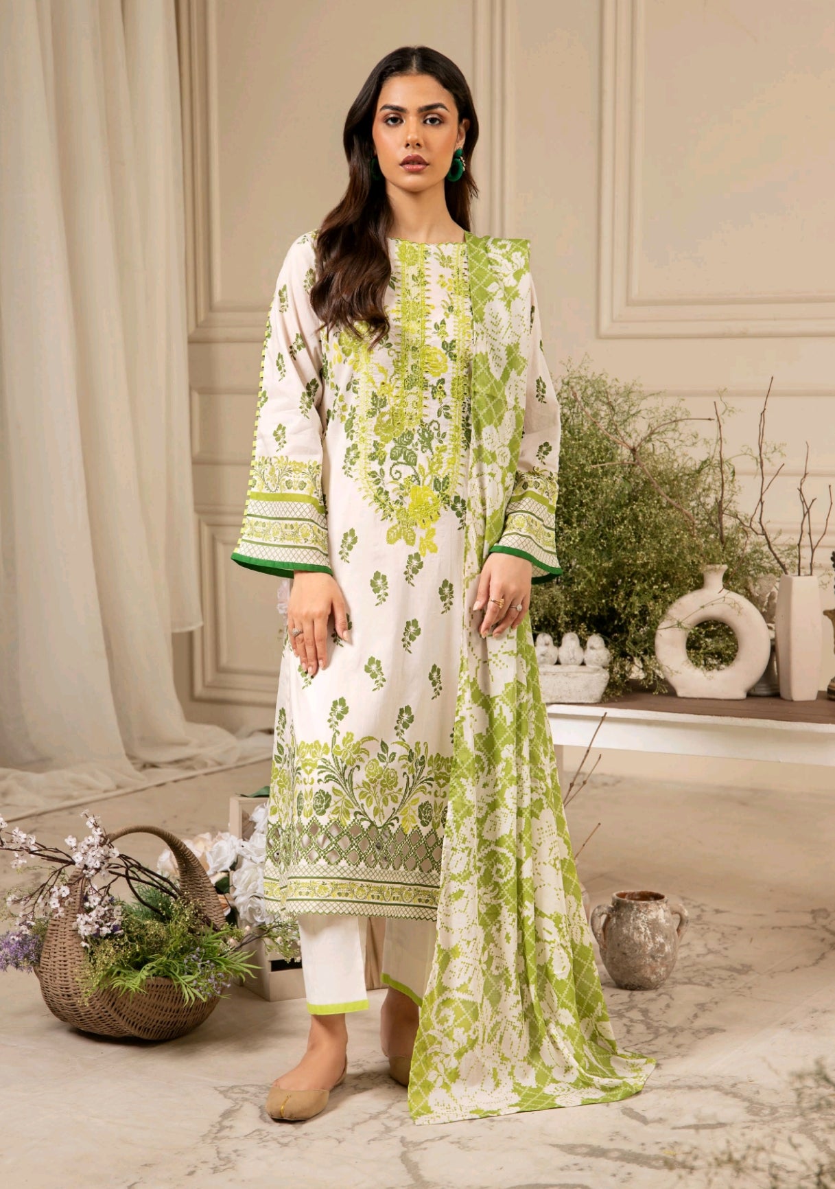 Amore by Gulljee GAMR2401A4 3pc Lawn