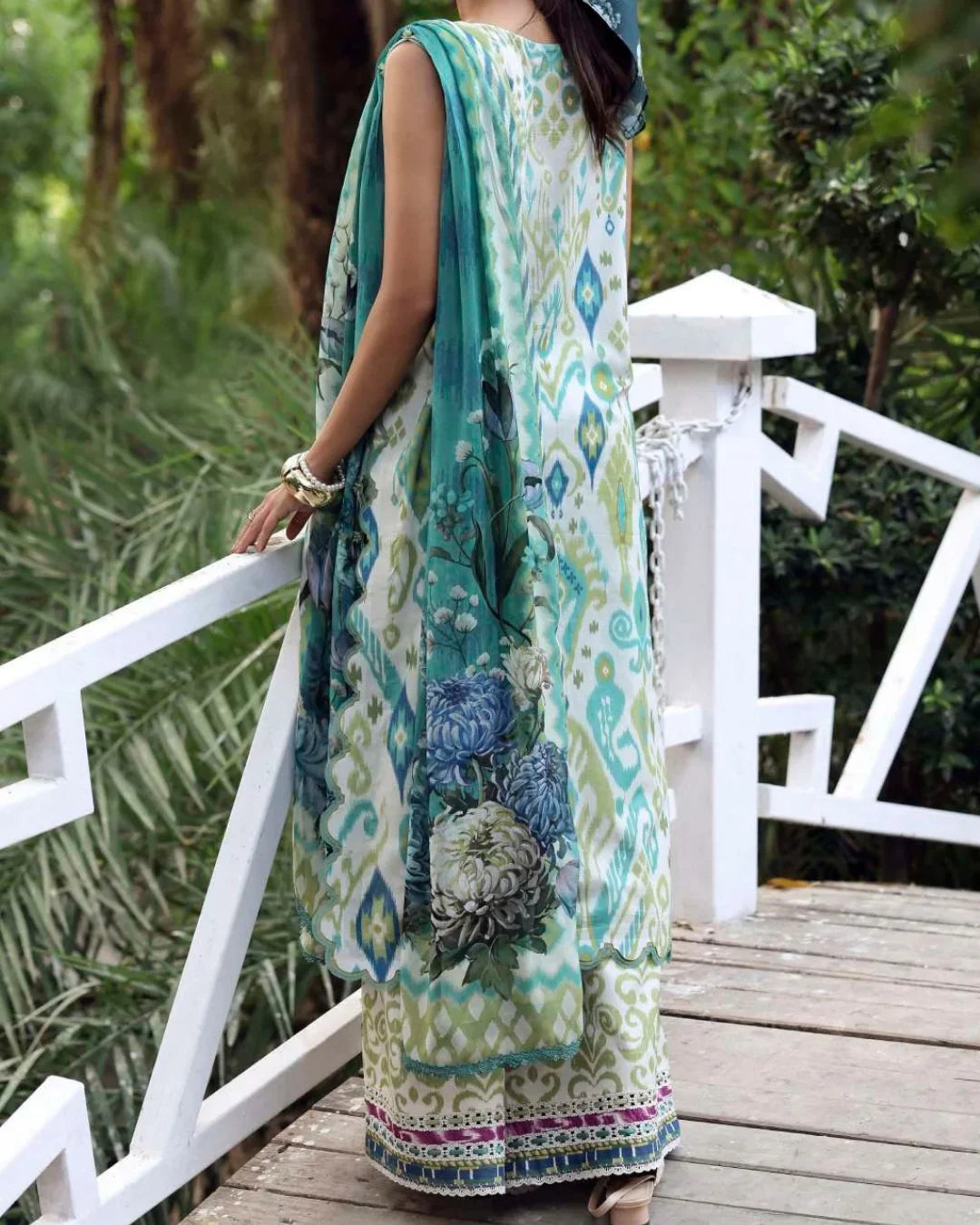 Elaf Belladore Prints Chiffon 26 Unstitched Premium 3 Piece Suit (EPA-2B)