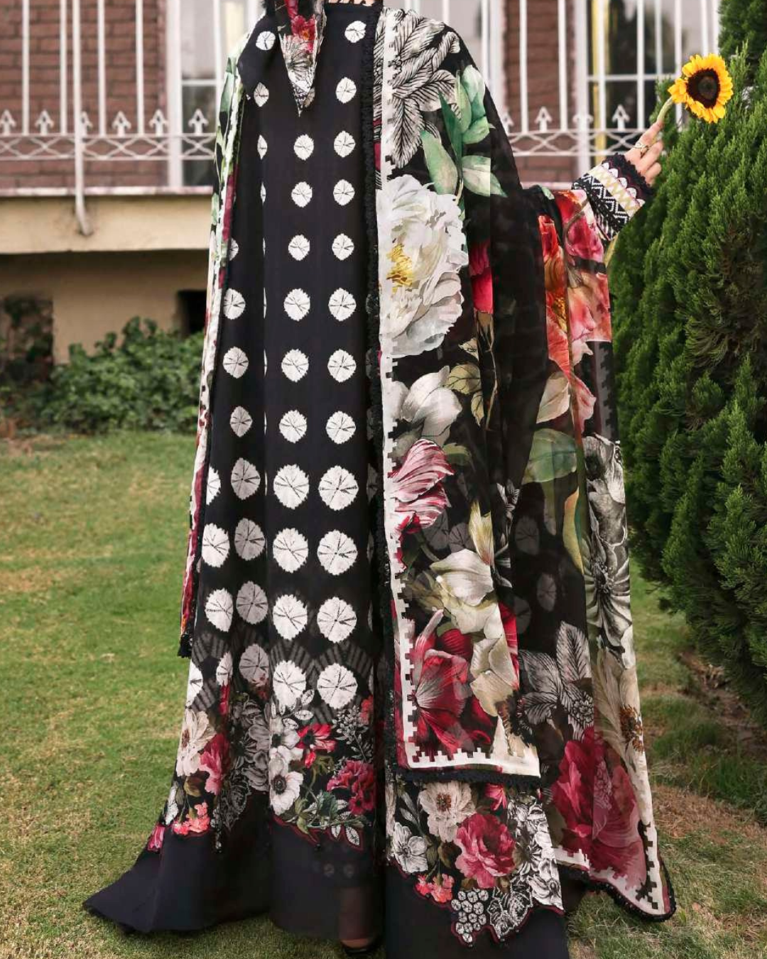 Elaf Belladore Prints Chiffon 26 Unstitched Premium 3 Piece Suit (EPA-1B)