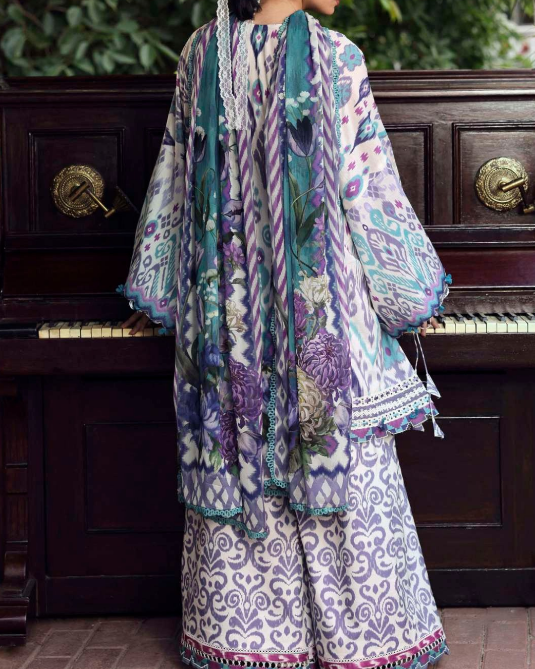 Elaf Belladore Prints Chiffon 26 Unstitched Premium 3 Piece Suit (EPA-2A)