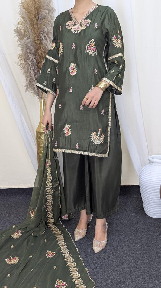Amna Khurram Raw Silk Embroidered Suit with Chiffon Embroidered Dupatta A03 - Ready To Wear
