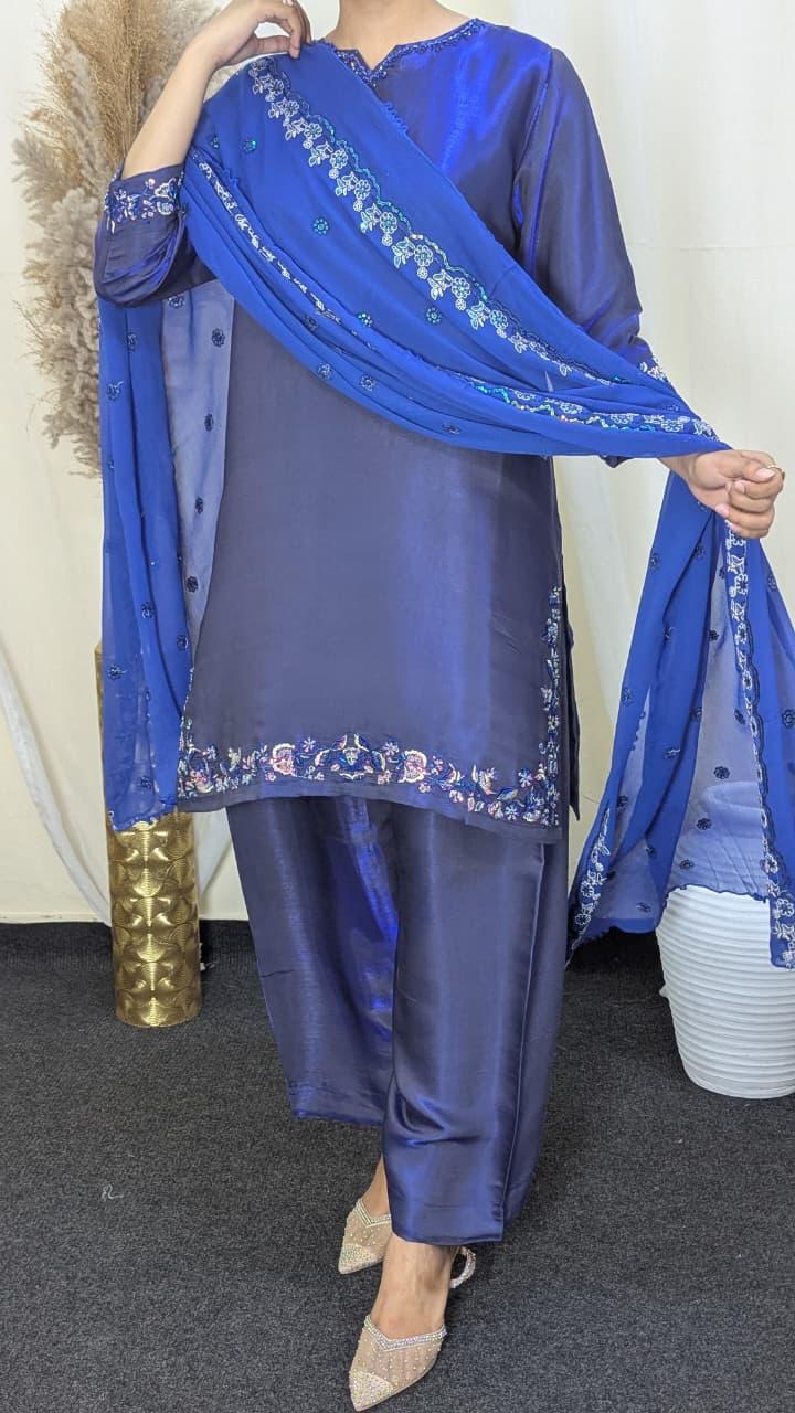 Amna Khurram Silk 3-Piece Suit with Embroidered Chiffon Dupatta C01 - Ready to Wear