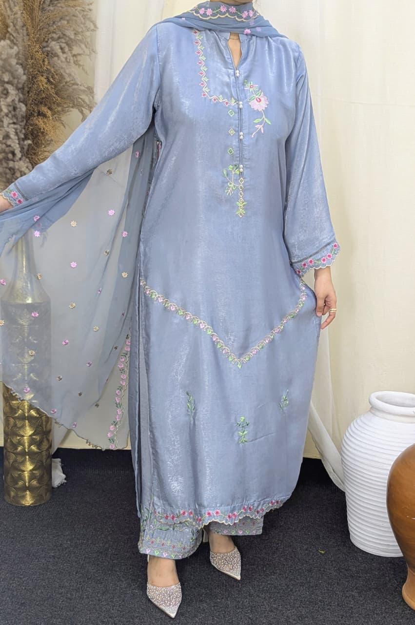 Amna Khurram Velvet Silk Embroidered 3-Piece Suit with Embroidered Chiffon Dupatta A015 – Ready to Wear