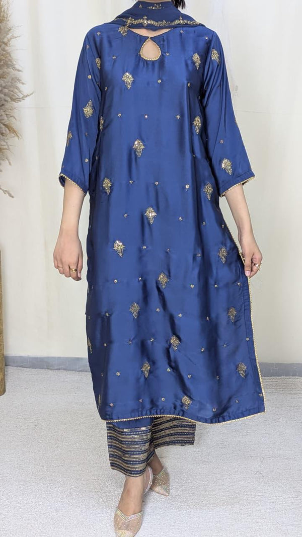 Amna Khurram Korean Silk Embroidered 3-Piece Suit with Embroidered Chiffon Dupatta A024 – Ready to Wear