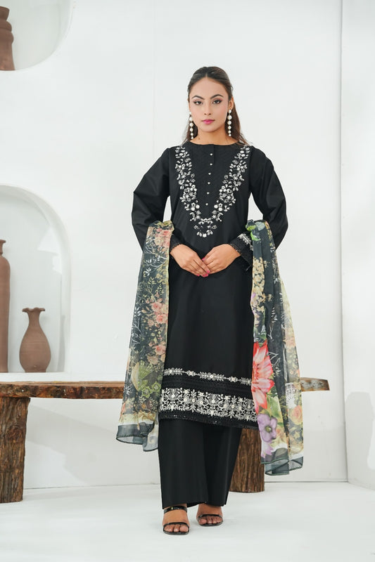 Amna Khuram – BLACK Cut Dana Emb Neck 3PC Cotton Lawn Stitched Suit