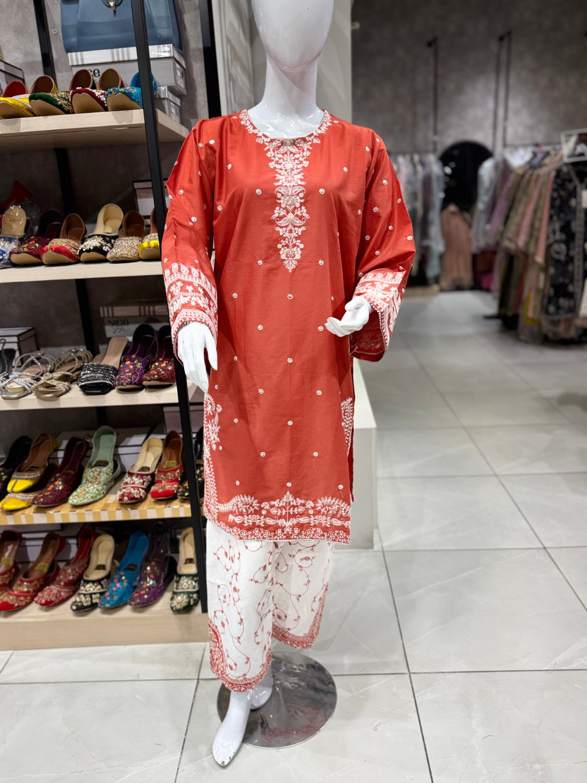 Bin Ishaq Embroidered Lawn Stitched 2 Piece Suit