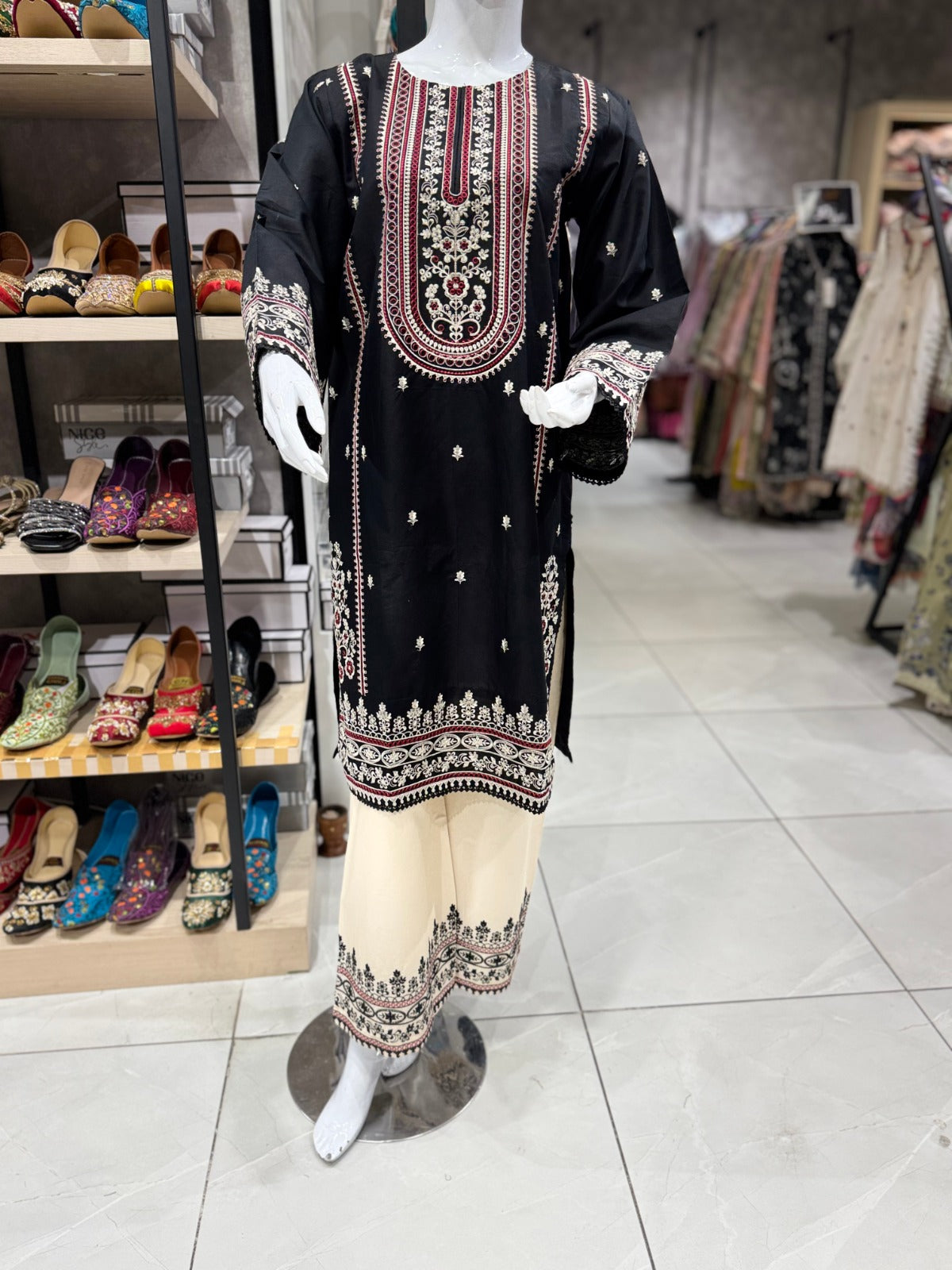 Bin Ishaq Embroidered Lawn Stitched 2 Piece Suit