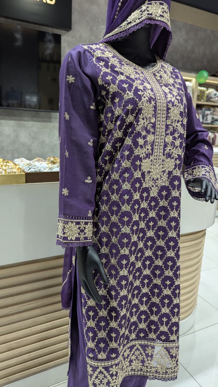 GABA Embroidered 3-Piece Stitched Suit with Chiffon Dupatta (01)