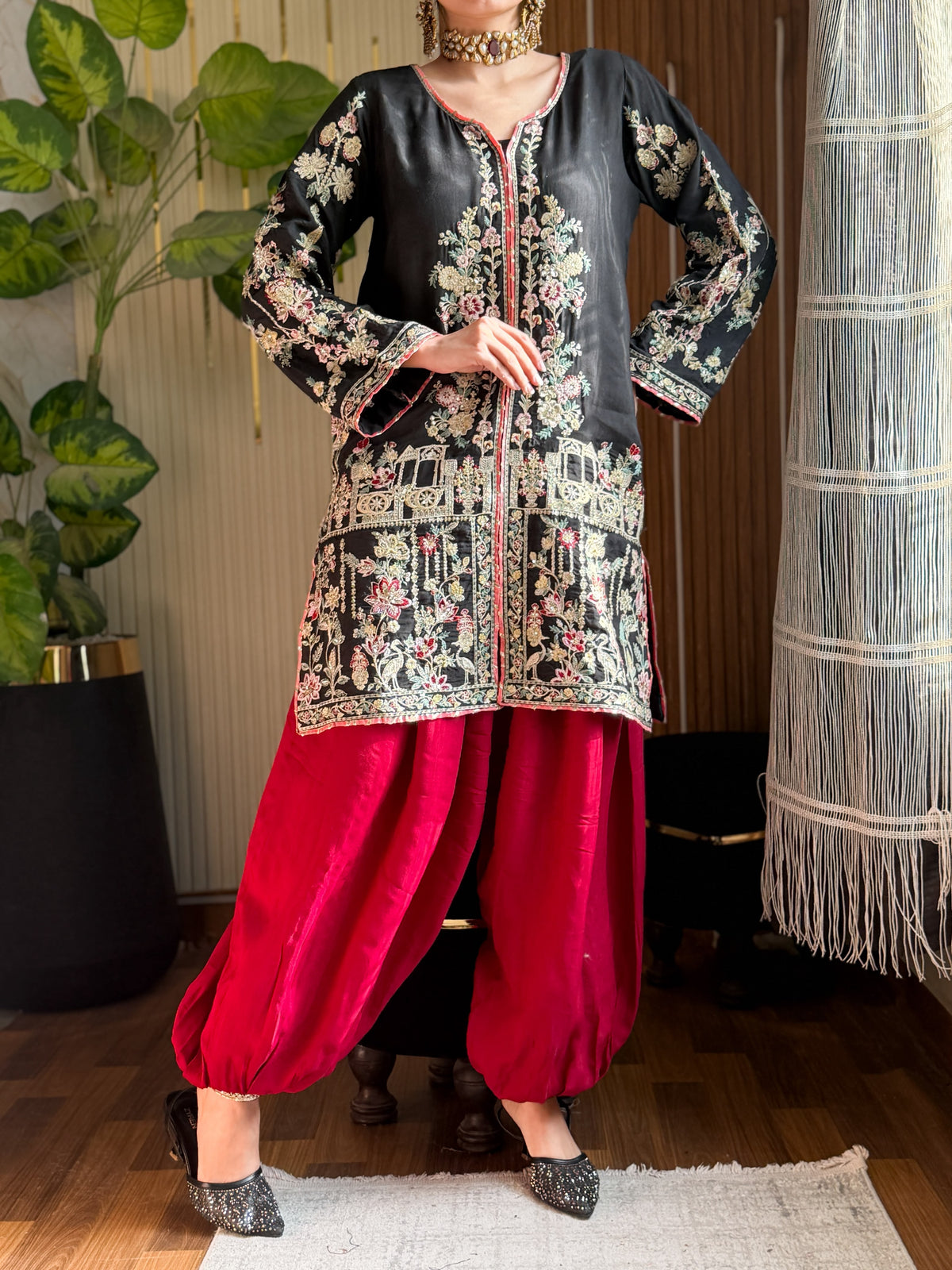Amna khurram Viscose Co’Ord Embroidered Shirt & Balloon Pant Set (01)
