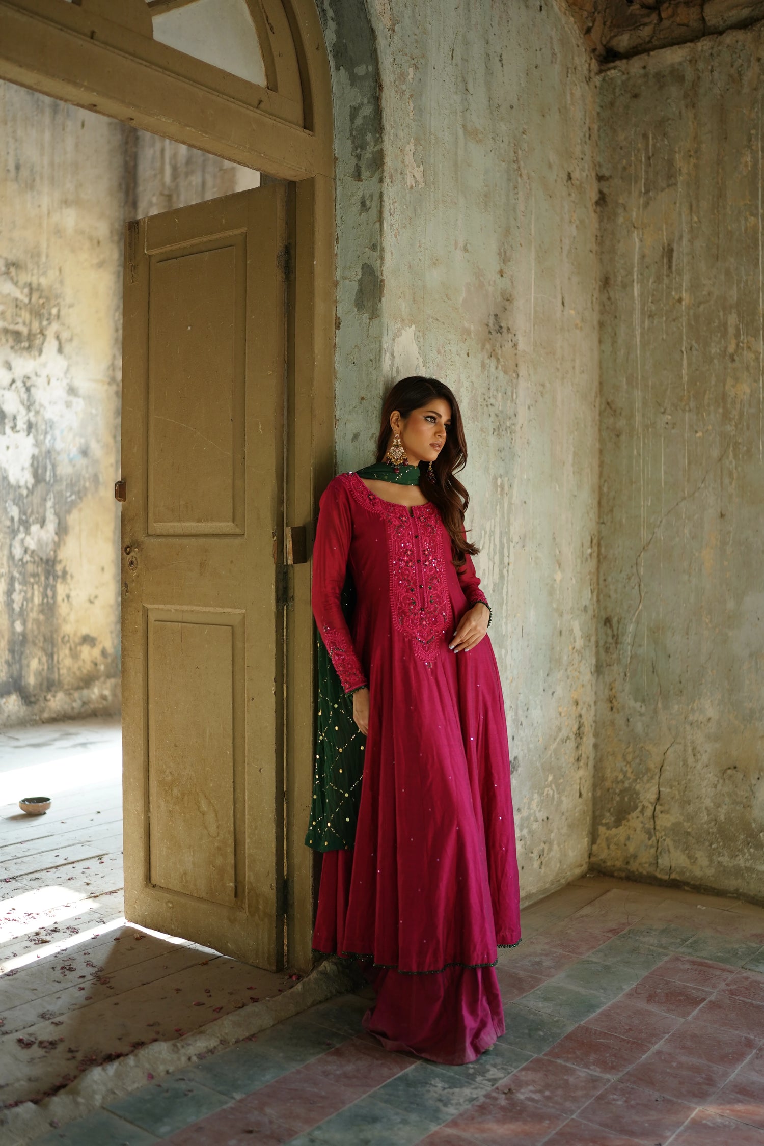 House of siyaab x Amna Ismail ZEBAISH E ZAMANA (PINK DRESS KAMDANI DUPATTA)