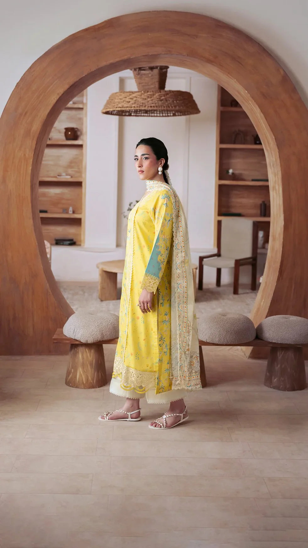 Aylin – Embroidered Dobby Lawn 3-Piece Suit (unstitch)