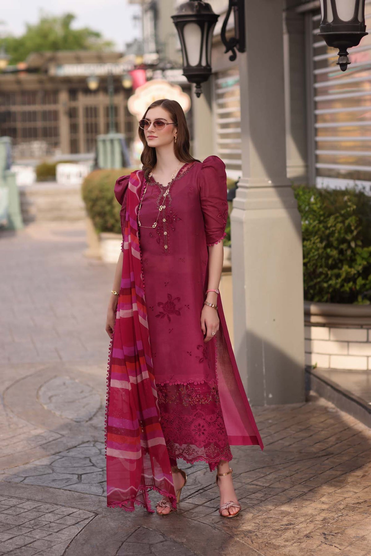 Noor by saadia Asad D9- Fusia Ombre Eid Luxe Chikankari' 25