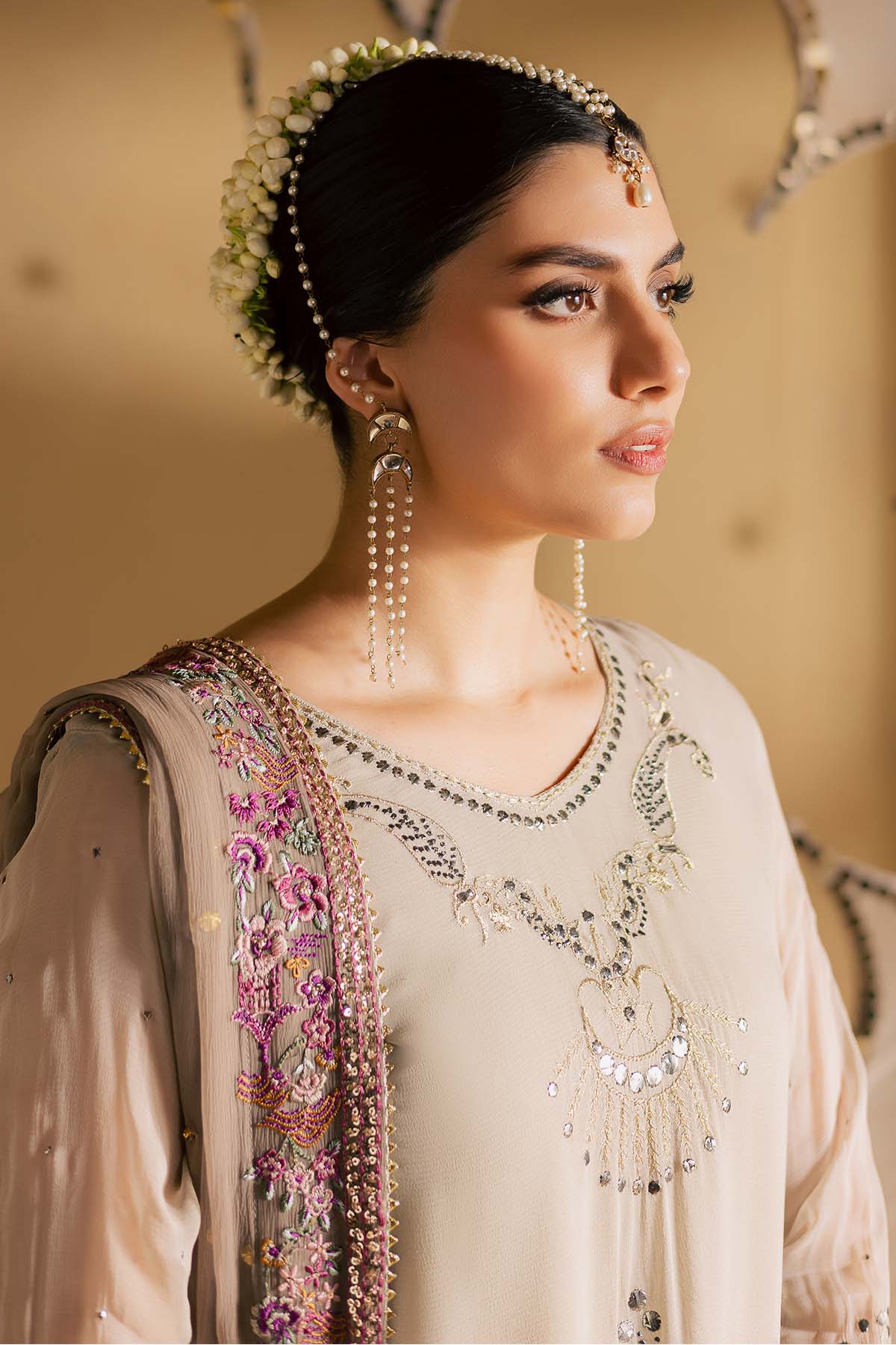 Nureh Mk-17 Mukeshkari Unstitched Chiffon 25'