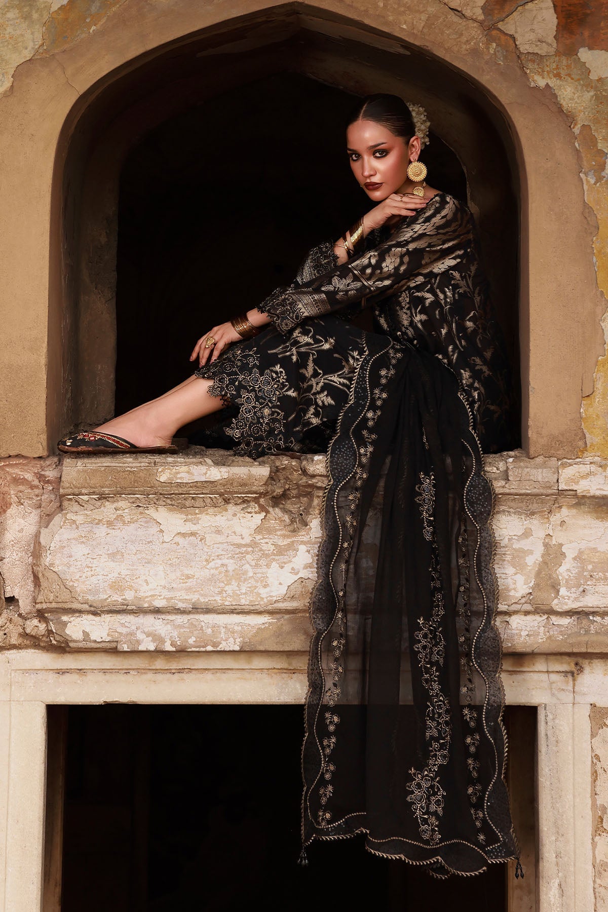 Nureh NJ-106 Maya Jacquard Unstitched 25'