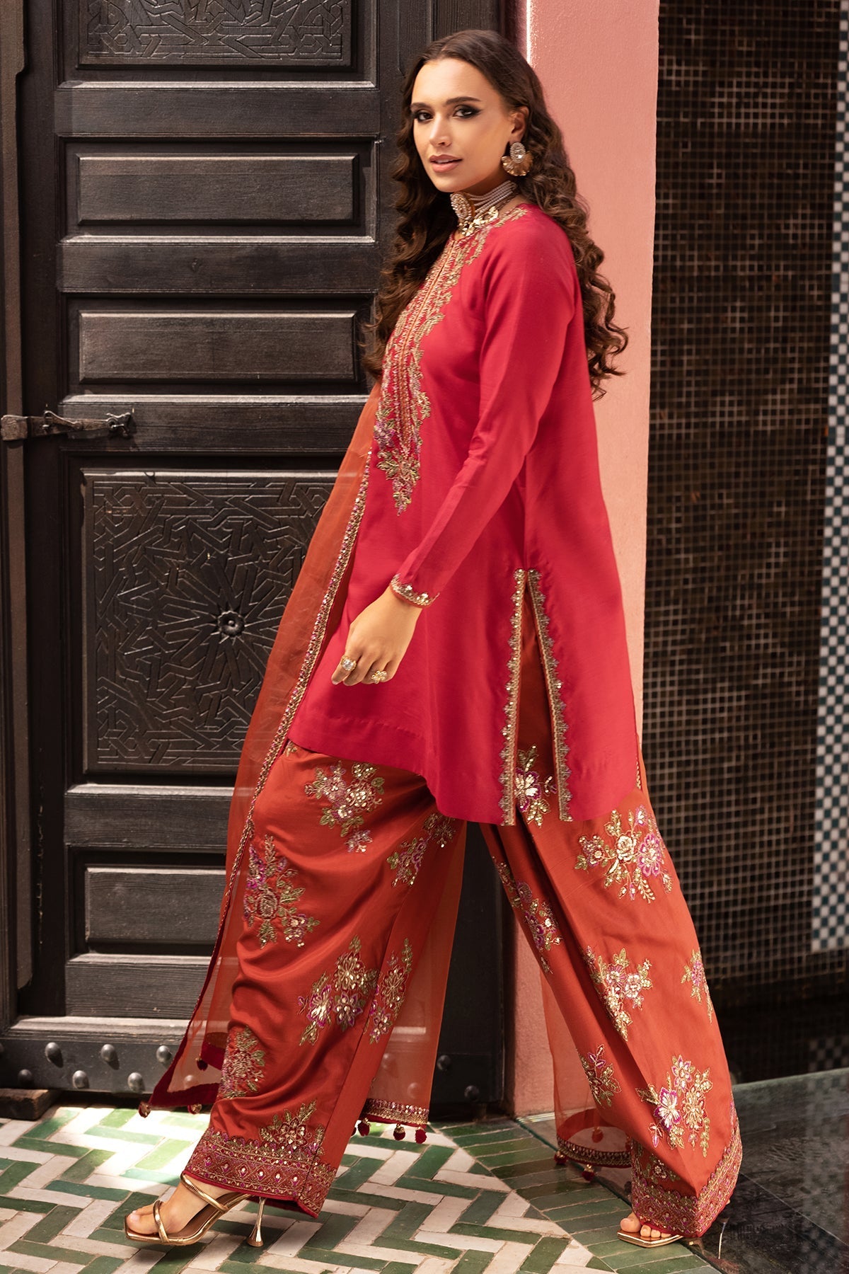 Charizma CMA-5-141 3-PC Embroidered Raw-Silk Suit