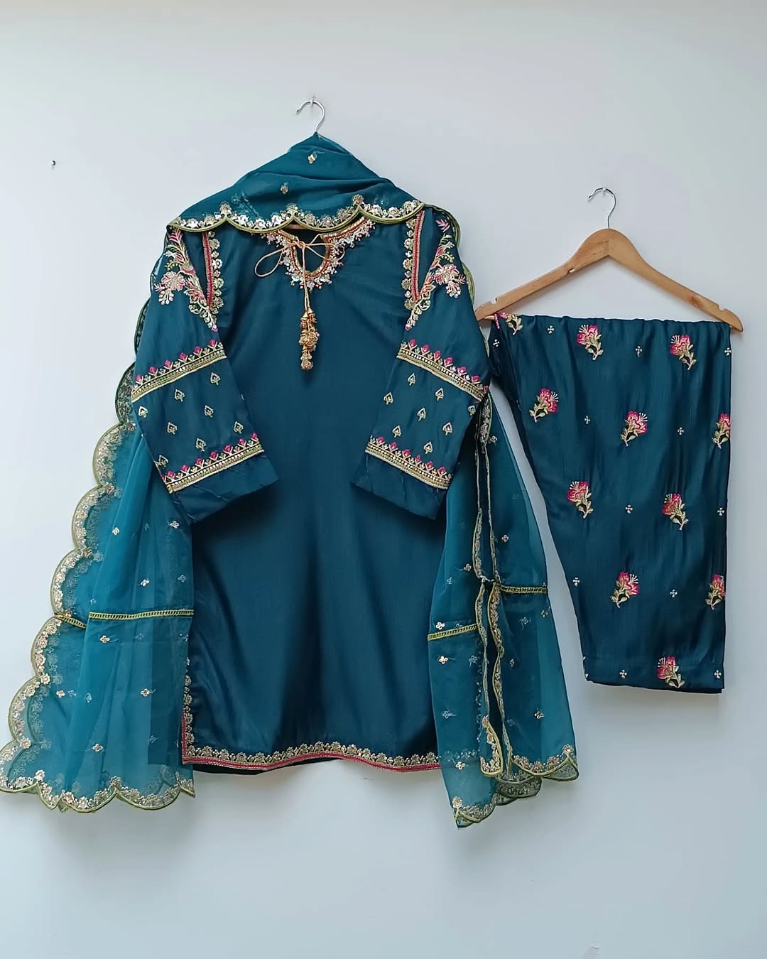 Amna Khurram Blue 3pc Inza ready to wear collection