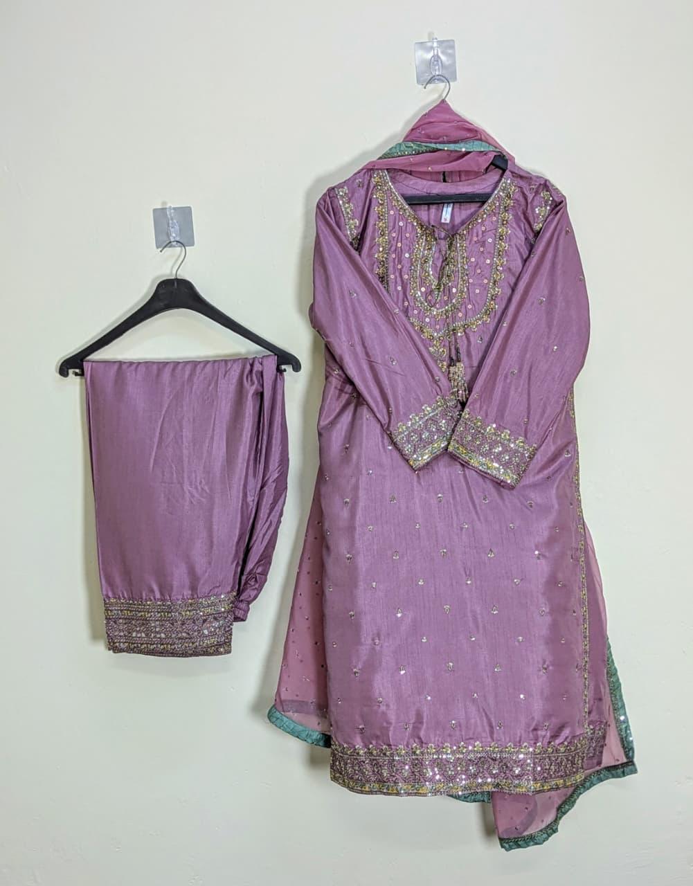 Amna Khurram SAIMA B AS SEP 04 Pink Ready to wear Silk