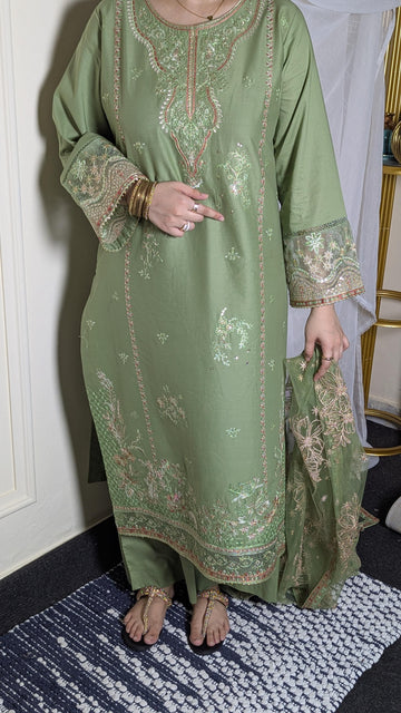 Amna Khurram Saima-Aug12 Green Ready to wear
