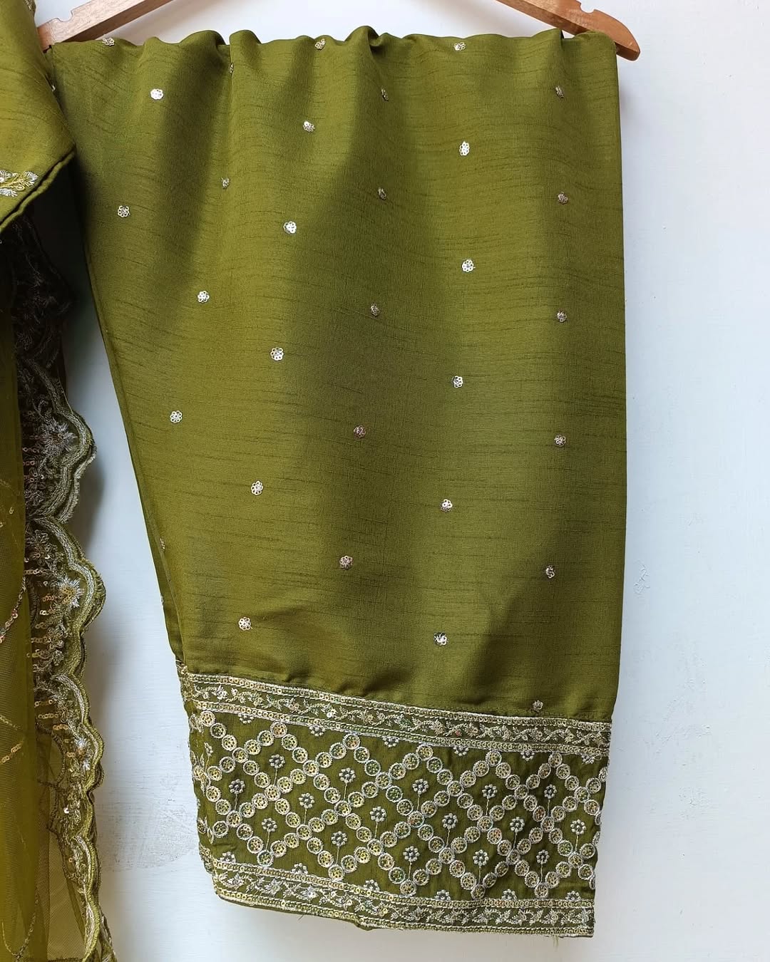 Amna Khurram Anju D-1 3pc ready to wear collection