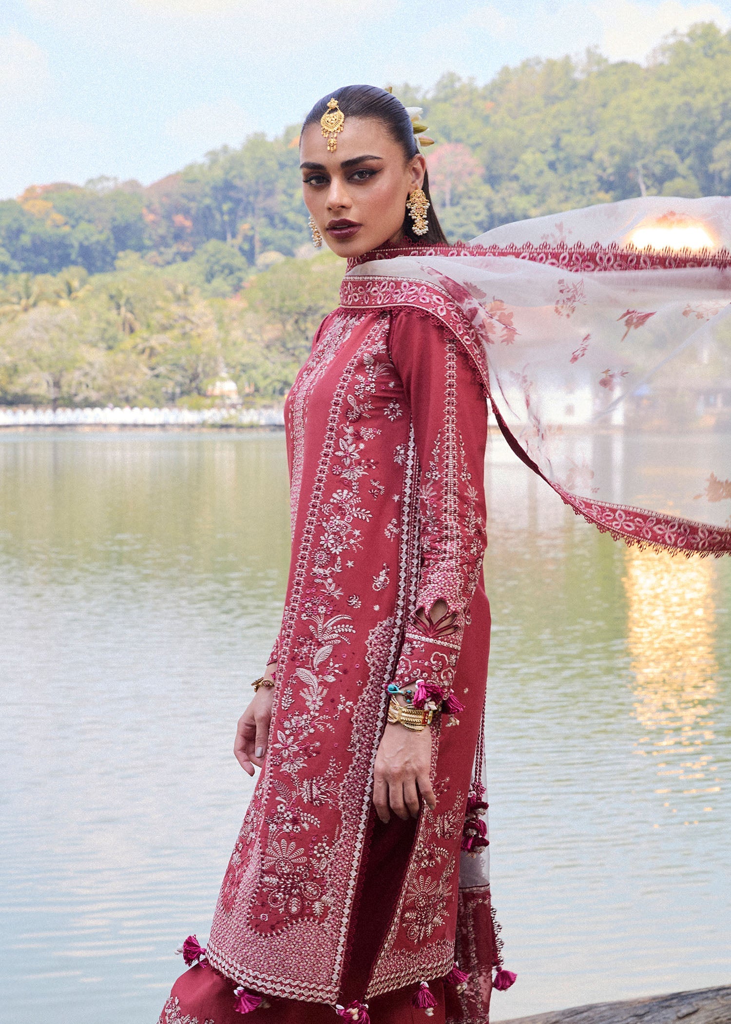 Hussain Rehar Flare Luxury Lawn'25