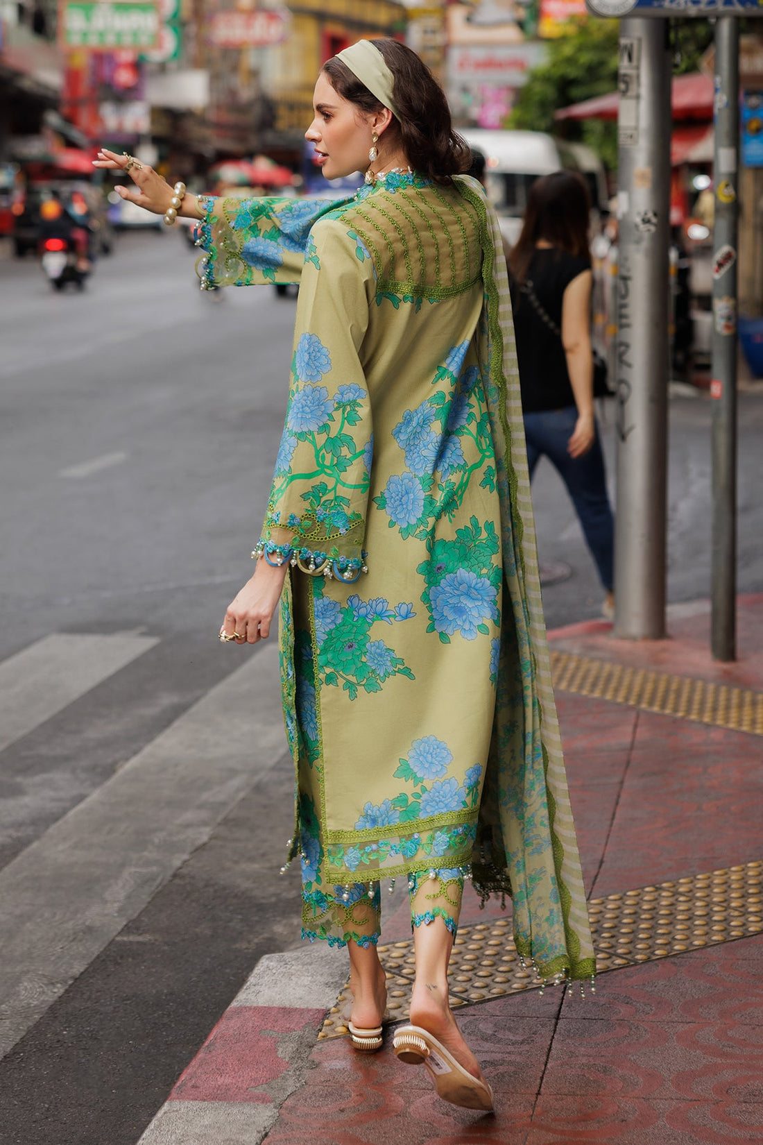 Charizma CRB5-17 Rang e Bahar Vol 2 3-PC Unstitched Embroidered Lawn Collection