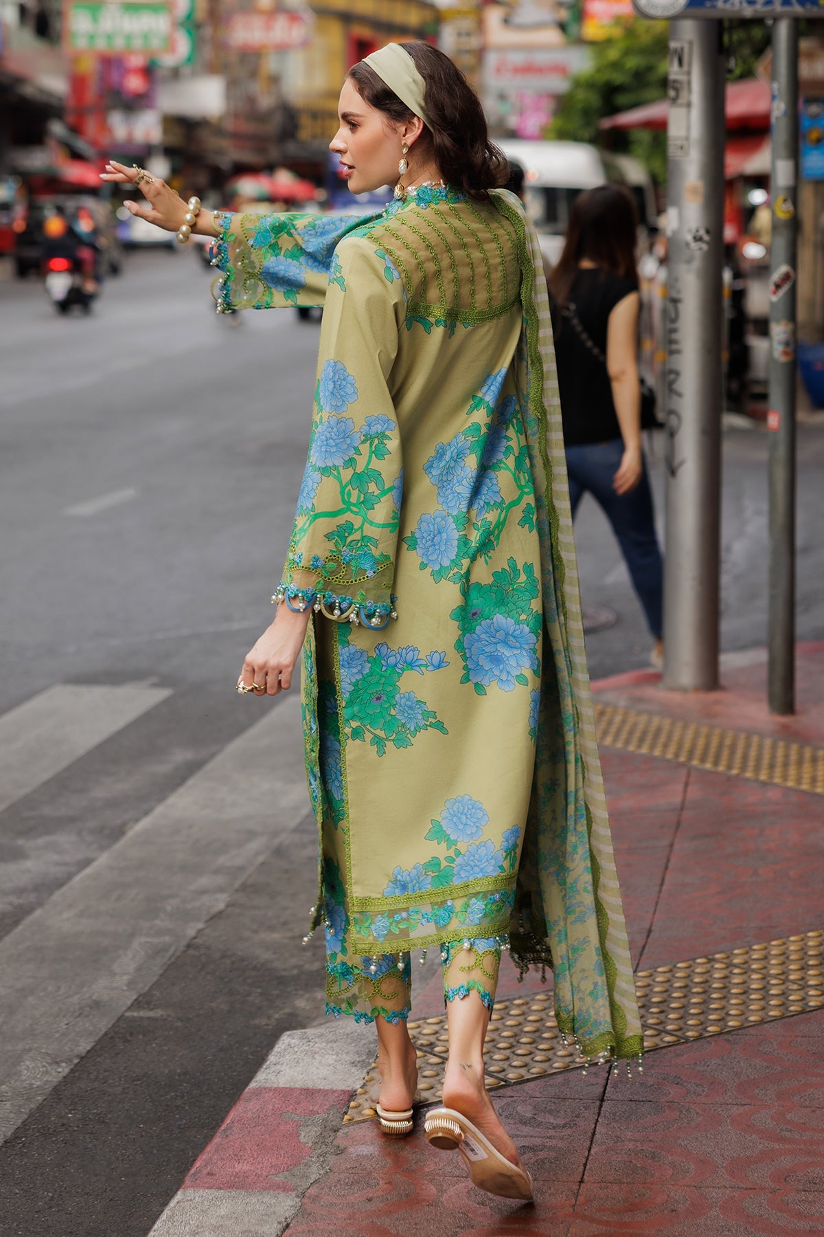 Charizma CRB5-17 Rang e Bahar Vol 2 3-PC Unstitched Embroidered Lawn Collection