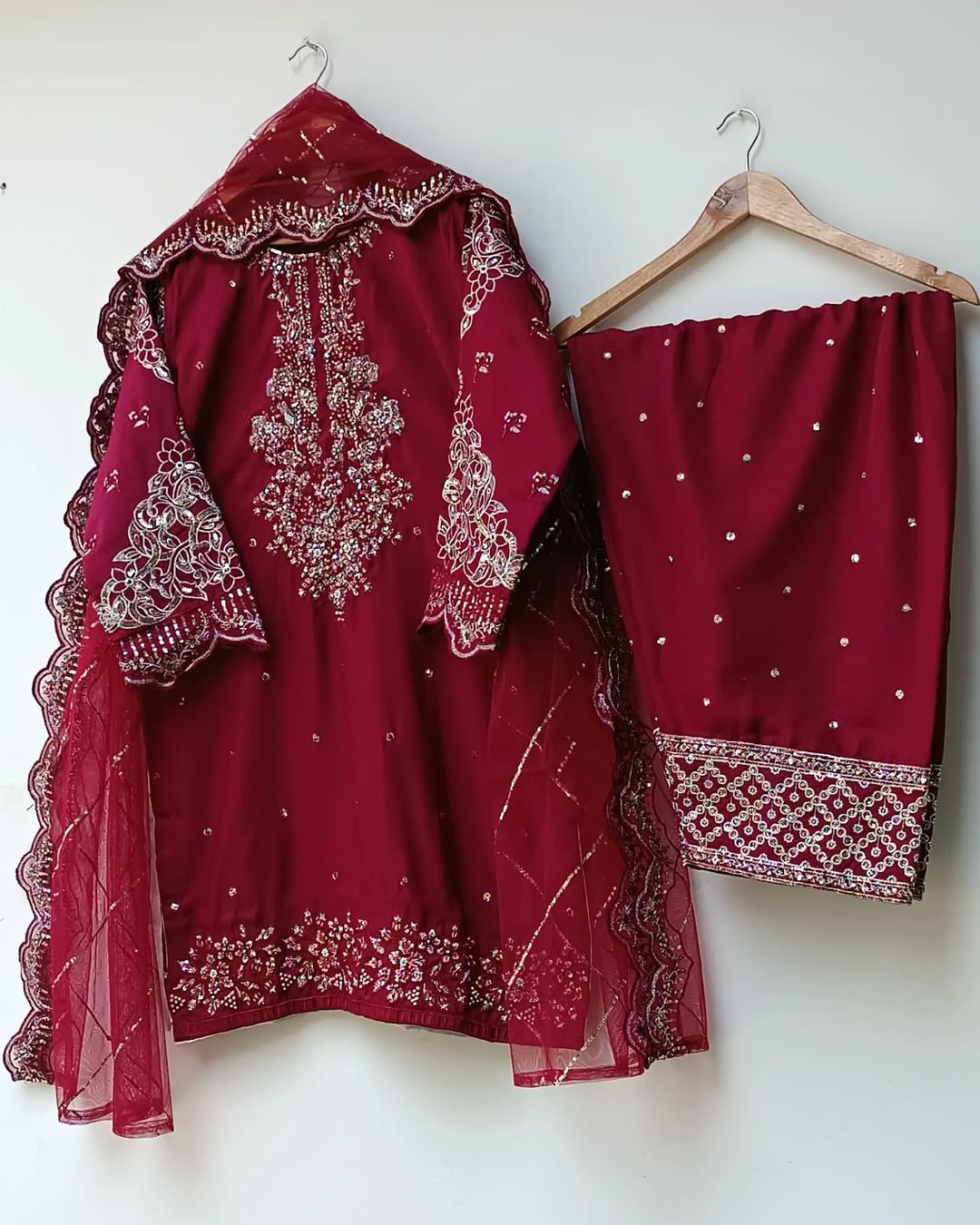 Amna Khurram Anju D-4 3pc ready to wear collection